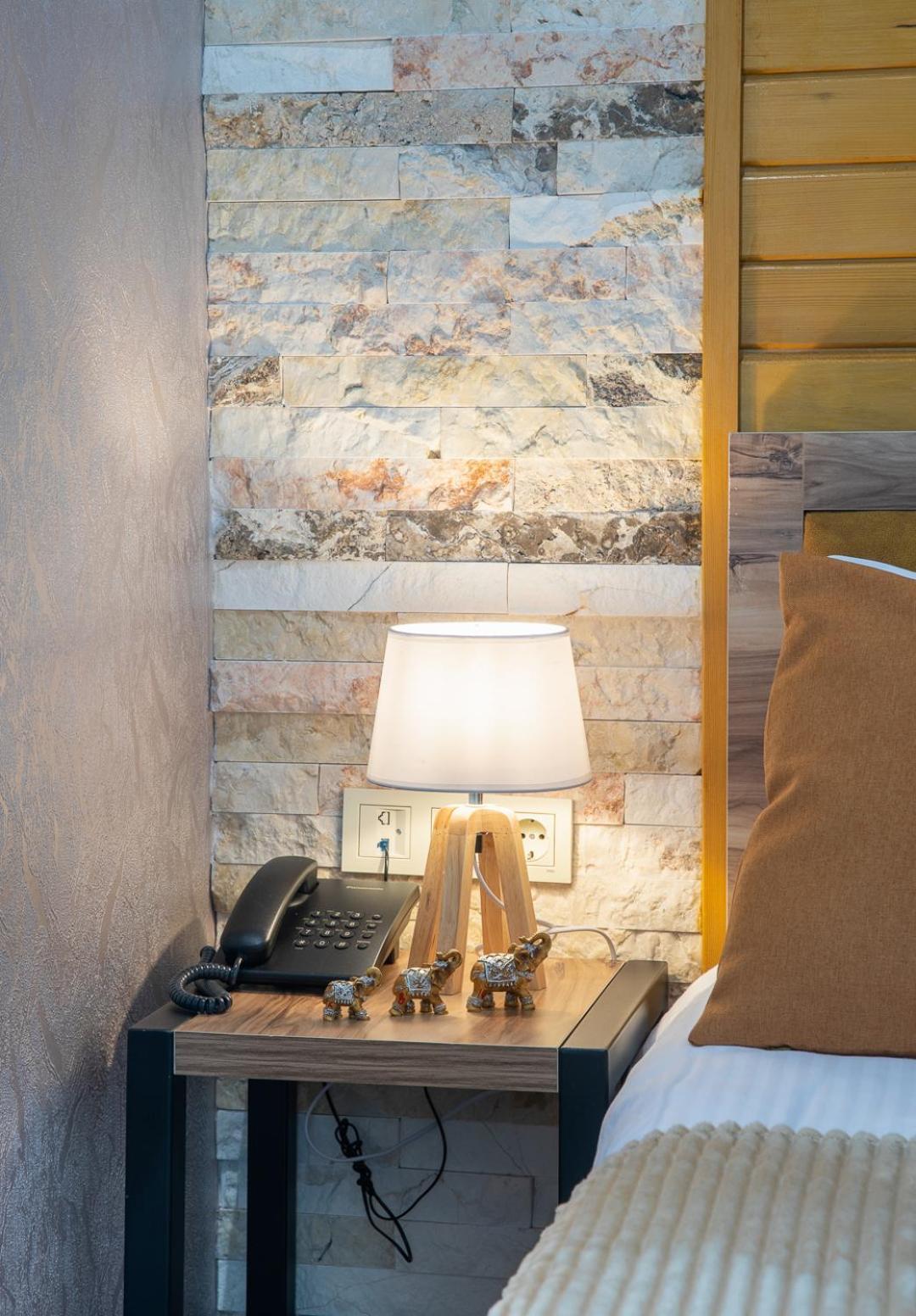 Hotel Gold Tower Mestia Rum bild